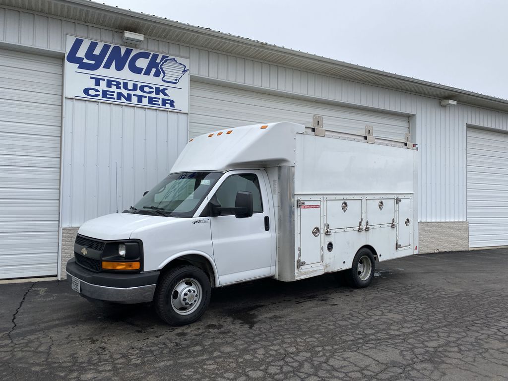 Chevrolet express cutaway