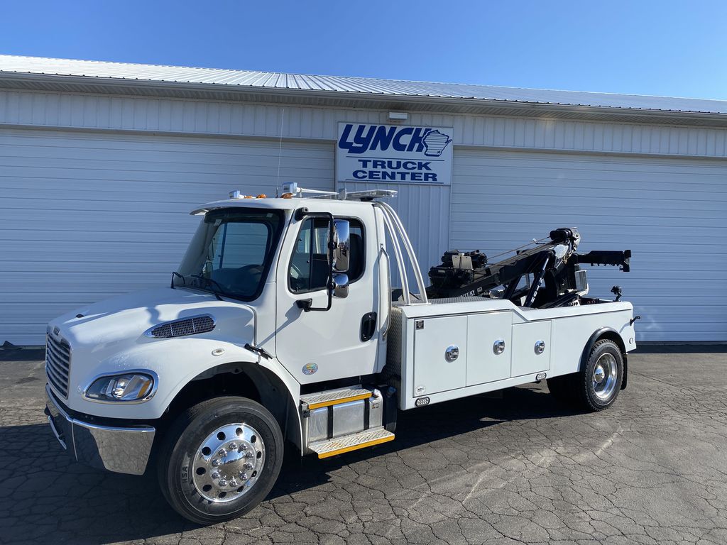 PreOwned 2014 Freightliner M2 M2 106 MEDIUM DUTY N/A in Waterford